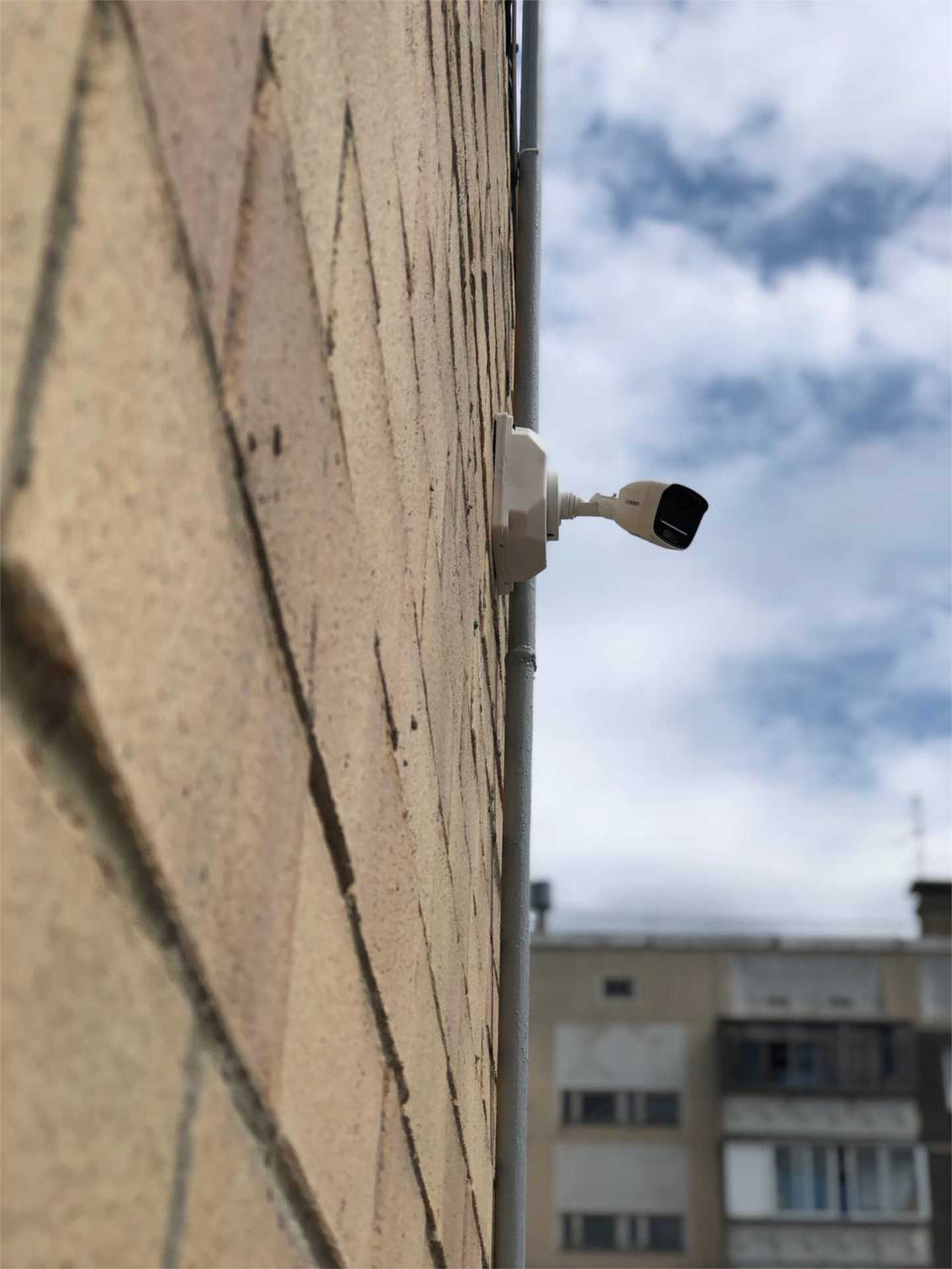 Видеонаблюдение с установкой в Челябинске