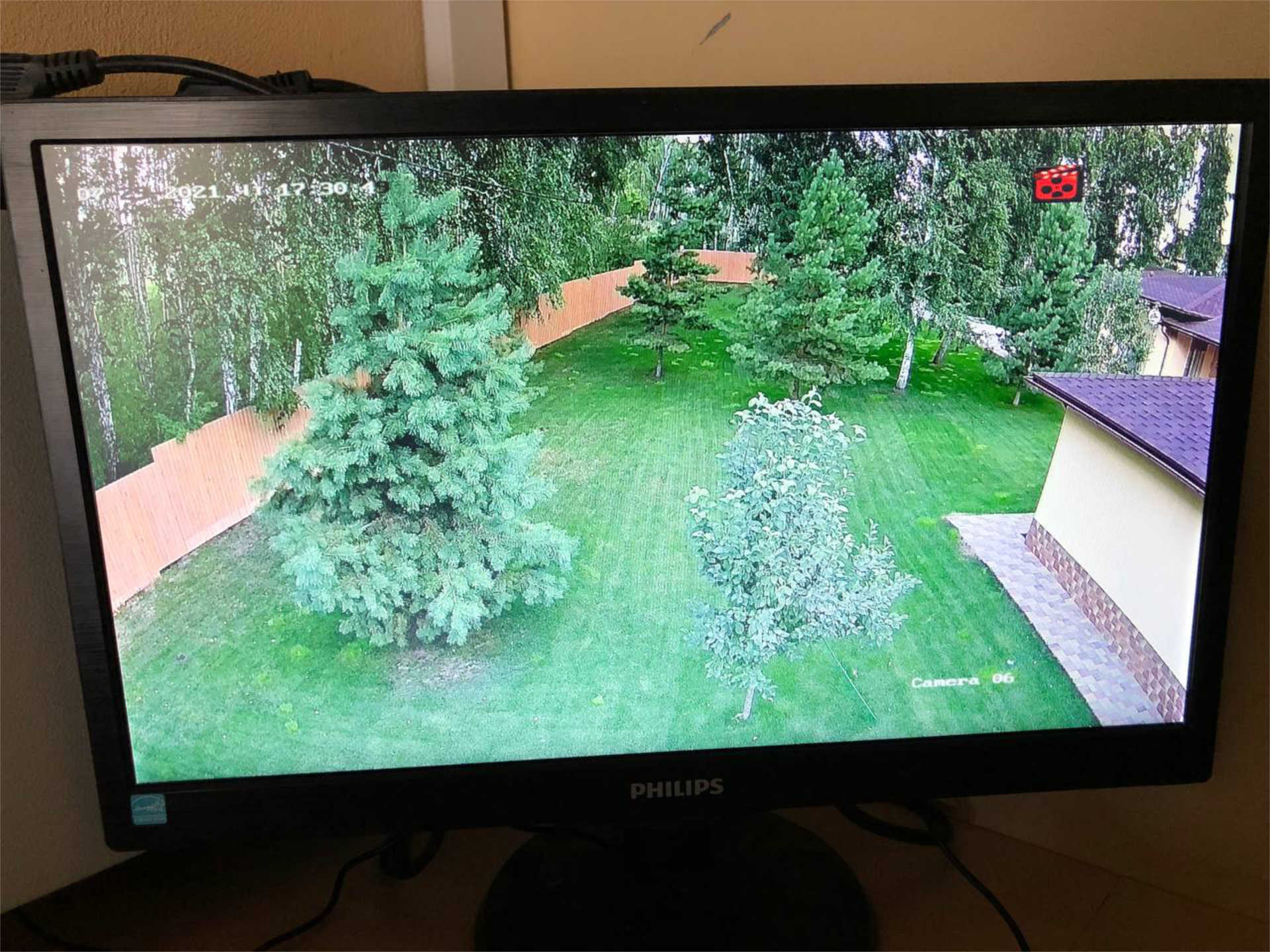 Модернизация видеонаблюдения в загородном коттедже в п. Вавиловец.